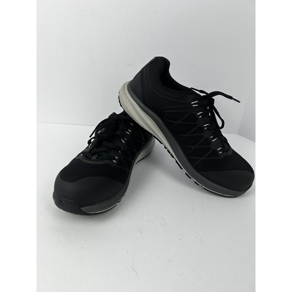 KEEN Men's Utility Black Size 9.5D Work Shoes Steel Toe Oil Slip